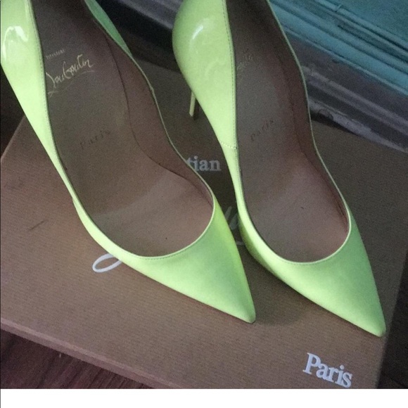 Christian Louboutin SIZE 7.5 - Picture 2 of 8